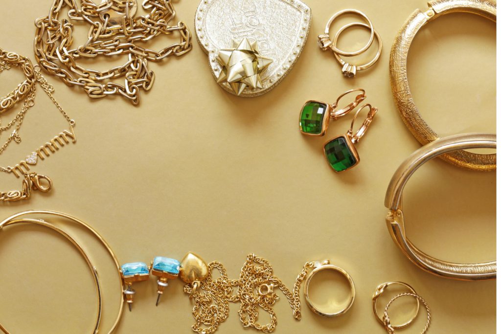 Bagaimana Cara Menentukan Harga Perhiasan Emas yang Tepat?
